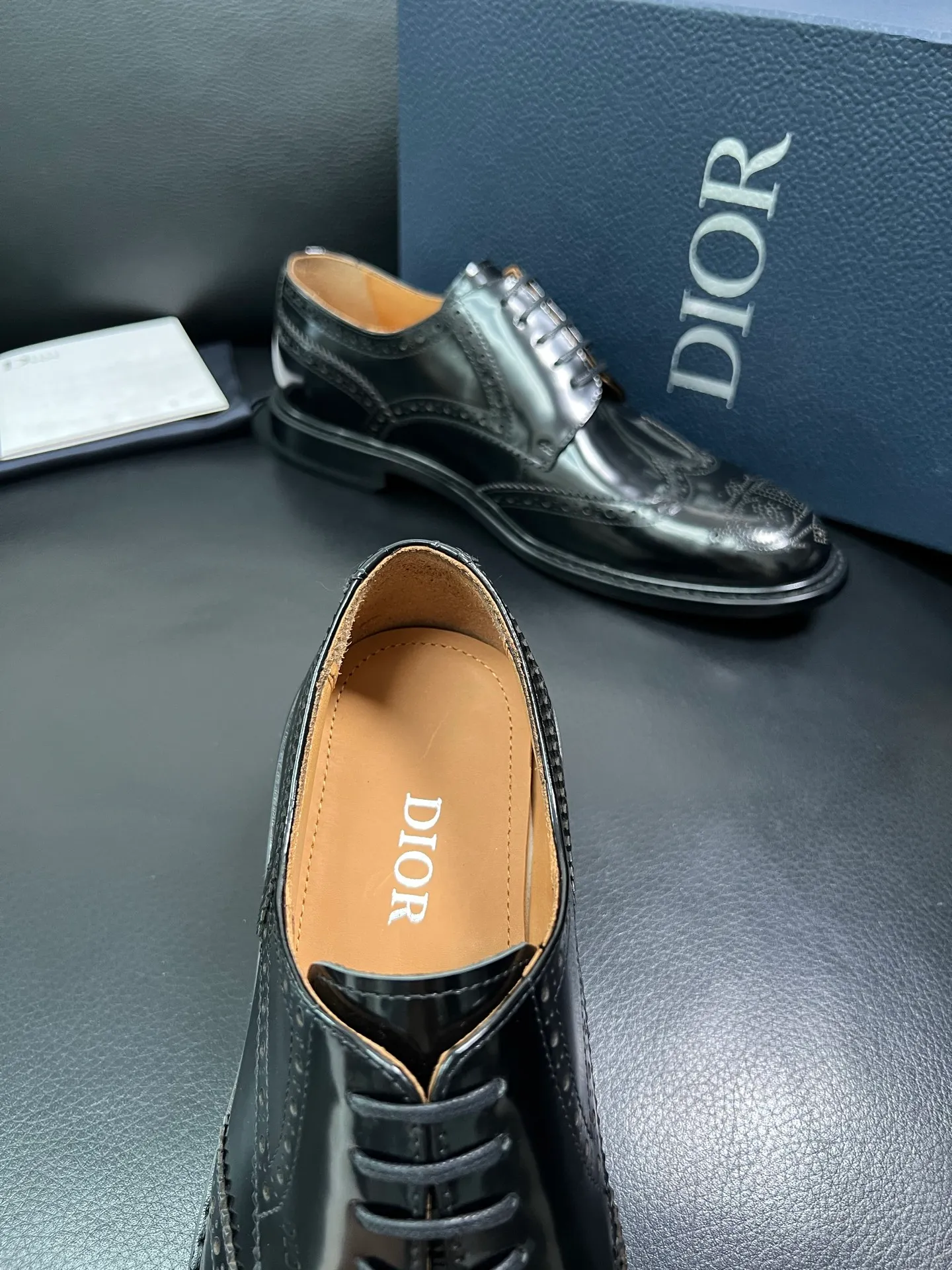 Men's shoes 💰940 Dior top purchasing agent, synchronized with Dior counters, original factory configuration, imported Italian cowhide, fully imported water-dyed cowhide lining, sole: original factory special supply, original sole super comfortable, original factory follow-up order 🔍🔍High quality, welcome to compare, code number 39-44 (can be ordered 38 45 46) 85868